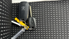 Peugeot 208 1.2 PureTech 82 Tech Edition 5dr [Start Stop] Petrol Hatchback